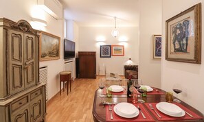 Dining - Ripetta Beauty House is a beautiful apartment in the Historic Center of Rome (Roma)