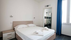 Superior kamer | Geluiddichte muren, een strijkplank/strijkijzer, gratis wifi, beddengoed