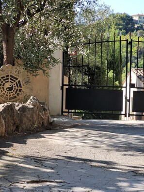 Property grounds - L'etoile de Nice et son Chalet (Colomars)