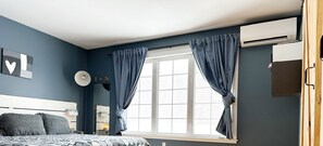 4 Schlafzimmer, Schreibtisch, Bügeleisen/Bügelbrett, kostenloses WLAN