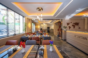 Reception - Otel Carpediem Gold Kuşadası (Kusadasi)