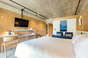 Deluxe Double Room, Multiple Bedrooms