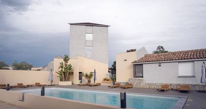 Maison avec grande piscine à proximité de la mer