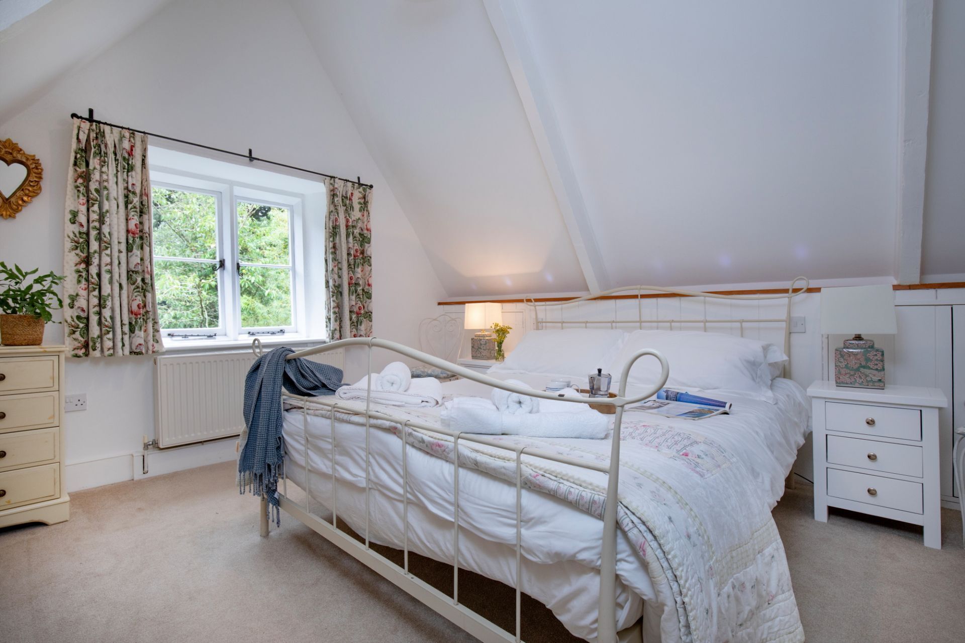 3 bedrooms, iron/ironing board, travel crib, WiFi