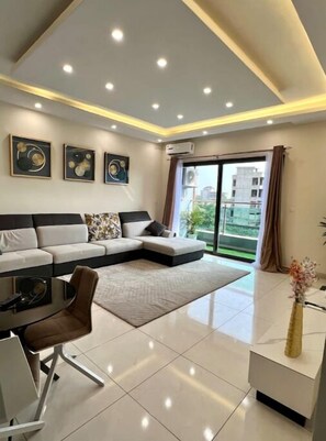 Private kitchen - La Premier League 2 au Nouveau CHU (Abidjan)