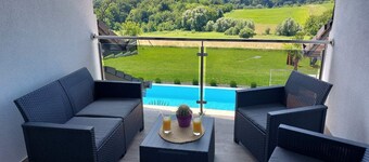 Haus Villa mit 5 und Pool