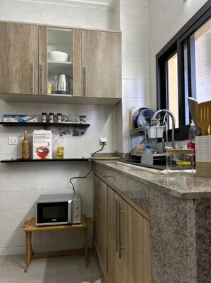 Private kitchen - La Ligue Des Champions, 2 Chambres (Abidjan)