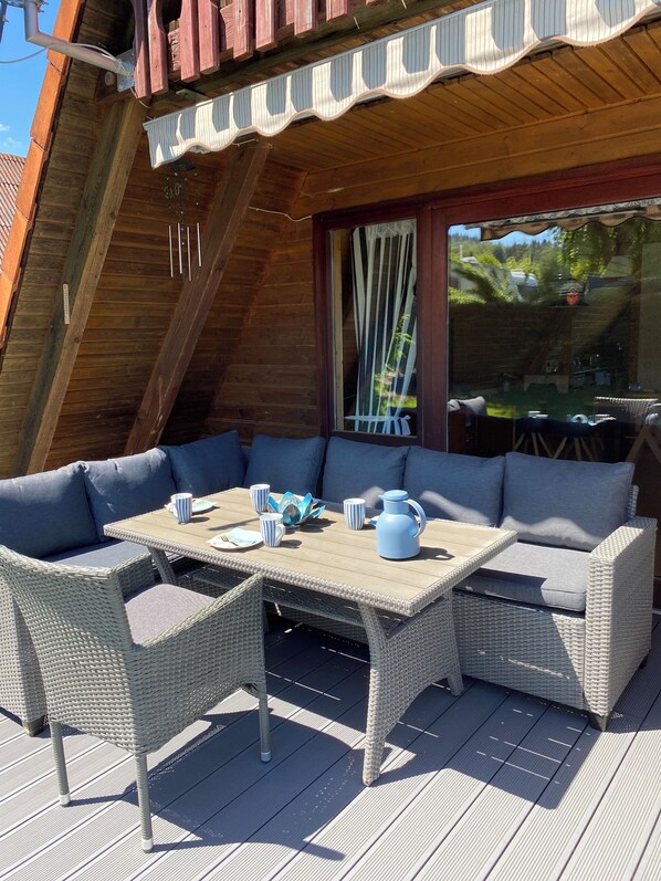 Outdoor dining - Gemütliches Holzhaus in Wolfshagen im Harz. Familienfreundlich (Langelsheim)