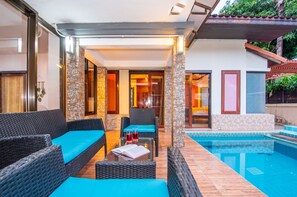 Exterior - 4BDR Private pool Bali style villa Siya (Pattaya)