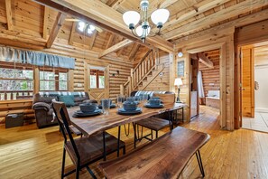 Dining - New! Great Location, Game Room, Hot Tub, King Beds (Sevierville)