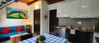 Case sul ruscello