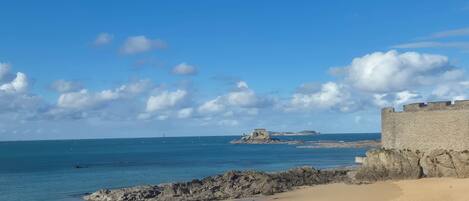 En la playa, toallas de playa