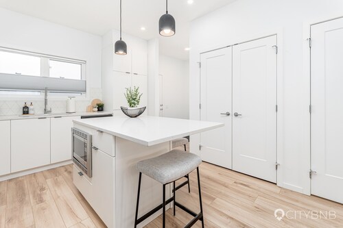 RUISSEAU - Sleeps 8 - 3.5 baths