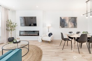 تناول الطعام