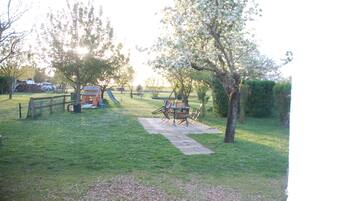 Enceinte de lâhĂ©bergement