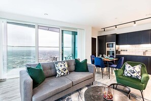 Apartment | Living room - Icon Tower Flat IX (London)