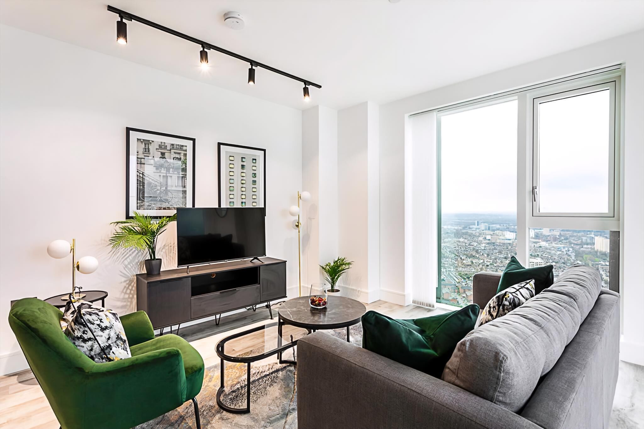 Leilighet | Oppholdsrom