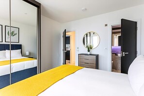 Exterior - Icon Tower Flat IX (London)