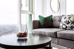 Apartment | Living room - Icon Tower Flat IX (London)