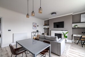 Apartment | Living room - Little Venice Luxury Apartment (London)