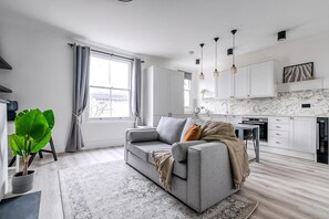 Living room - Little Venice Luxury Apartment (London)