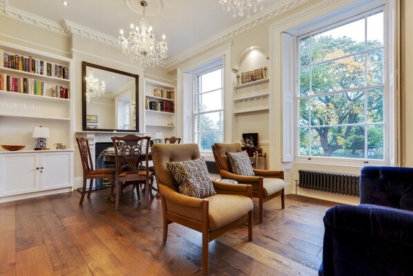 Basic Apartment | Living area | TV - Bright Camberwell Georgian Apartment (London)