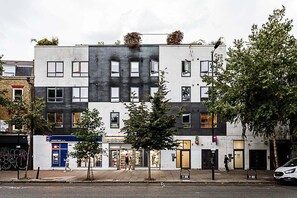 Exterior - 3 Bed Luxury Penthouse in Shoreditch (London)