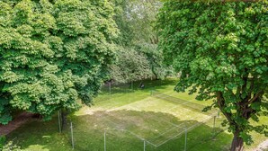 Unclassified image, 5 of 13, button - Philbeach Gardens XII (London)