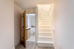 Exterior - Duplex Two-bed Apartment Near Tower Bridge (London)