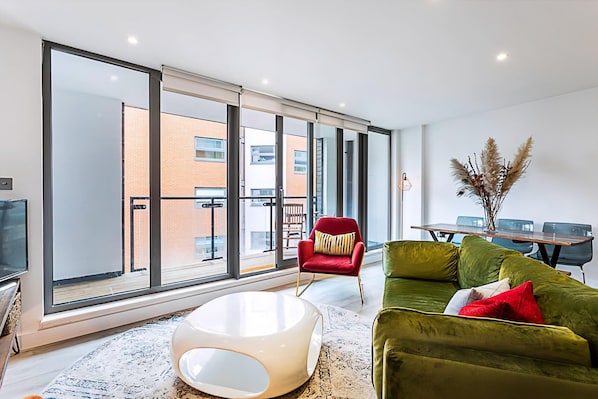Exterior - Duplex Two-bed Apartment Near Tower Bridge (London)