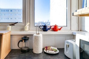Apartment | Private kitchen - Cosy Battersea Flat (London)