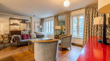House | Living room