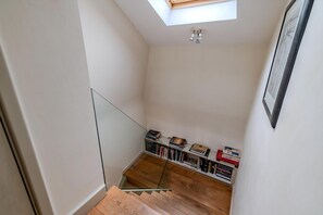 Exterior - Beautiful Three Bedroom House in West London (London)