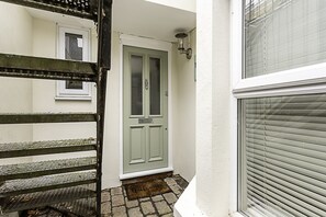 基本公寓 | 景點