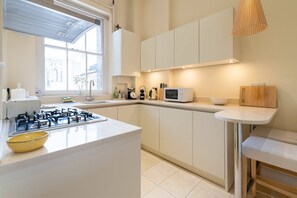 基本公寓 | 私人廚房 | 雪櫃、微波爐、焗爐、爐具