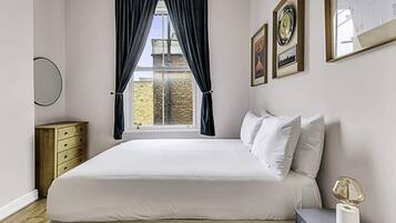 Basic Apartment | 1 bedroom, bed sheets