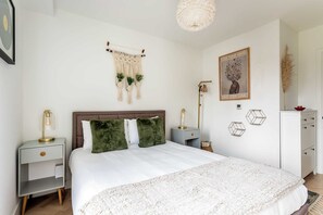 Room - Cosy 2-bed Flat in Vibrant Acton! (London)