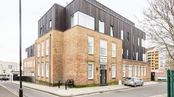 Basic Apartment | Point of interest