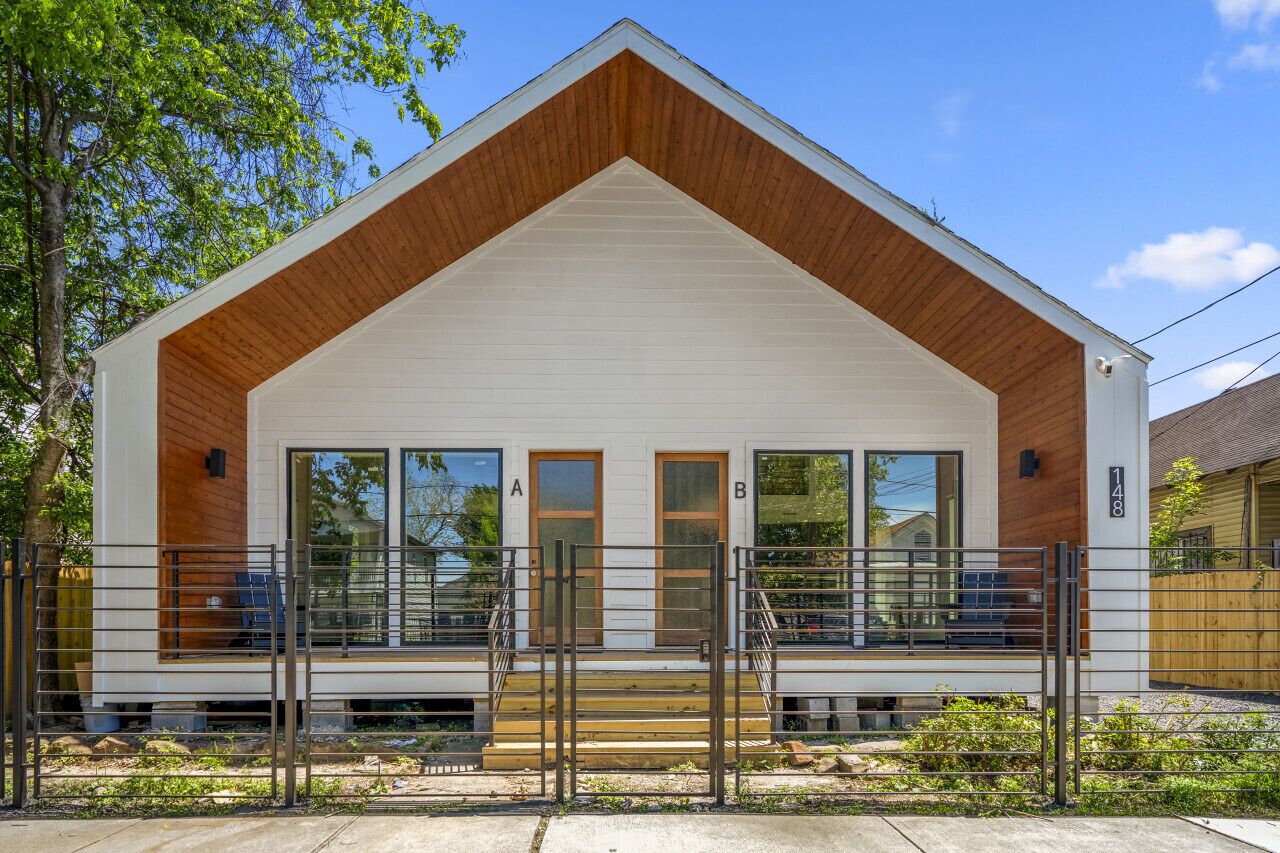 O'Four Lofts North, Luxury Cabin Retreat