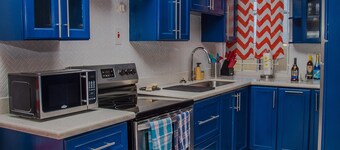 5-Bedroom Retreat Near Beach