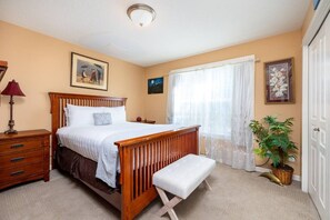 3 chambres, fer et planche à repasser, accès au Wi-Fi (inclus)