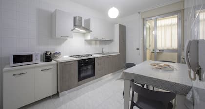 Apartment within walking distance of the sea