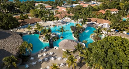 VIP Cofresi Jr. Suite @ Lifestyle Holidays, Mandatory All-Inclusive Fee Extra