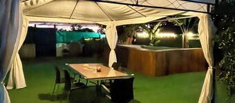 Minicasa con Piscina en Sevilla