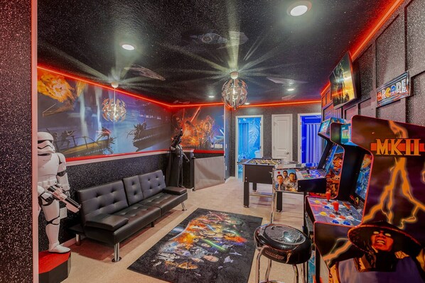 Spielezimmer