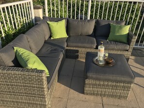 Property grounds - Charming, delightful house with pool in south-west France (Saint-Pierre-du-Palais, Montguyon)