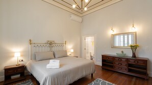 Exclusive Room