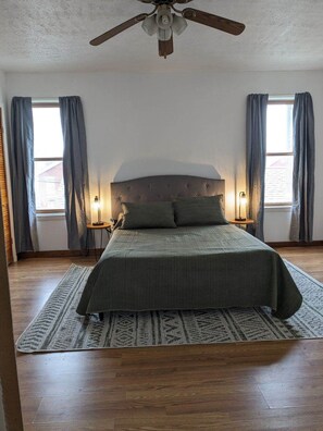 5 habitaciones, escritorio, cuna de viaje y wifi gratis