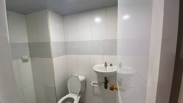 Basic Double or Twin Room | Bathroom | Shower, free toiletries, towels, soap