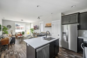 Interior - Carlton Townhouse No. 4 Fireplace • Dog Friendly • 1 Block to Wine & Dining (Carlton)